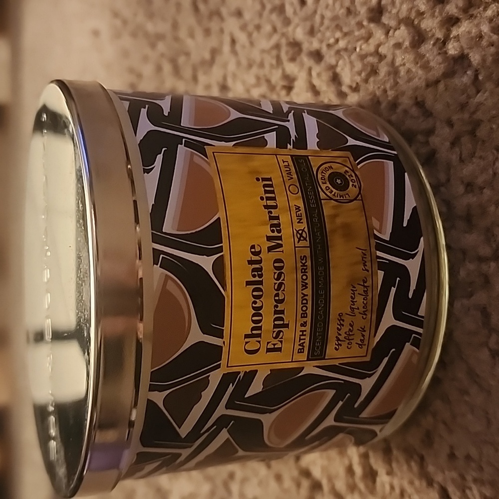 SOLD OUT. Brand new bath and body works candle